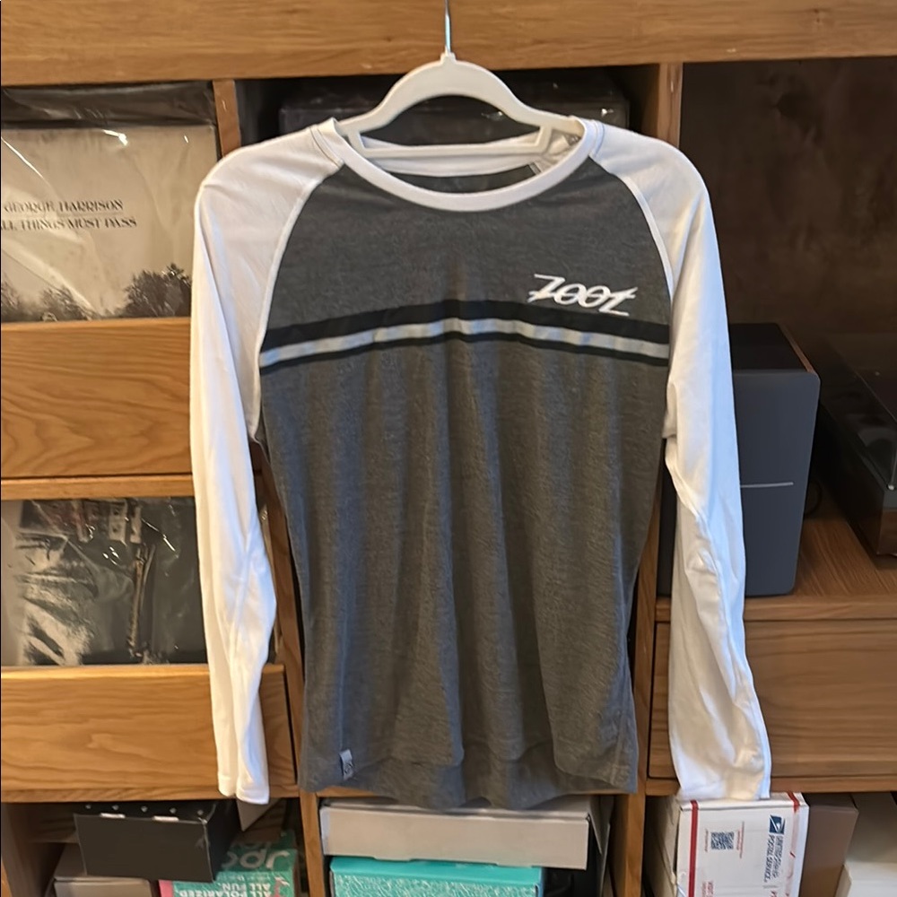 Zoot Gray and White Long Sleeve Tee